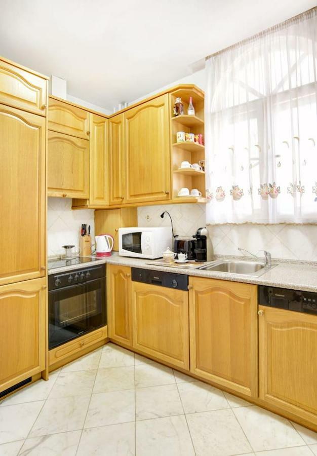 Aristocratic, Elegant, Designer Top Central Apartment Sofia Exterior photo